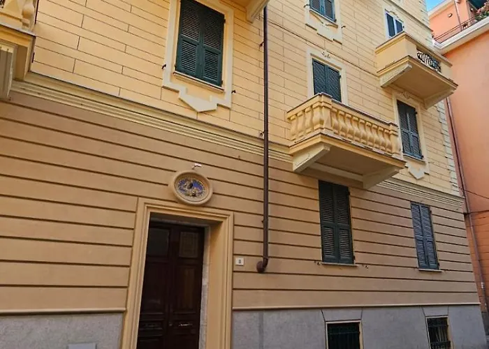 Appartamento Trieste 8 *